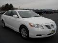 Super White - Camry LE Photo No. 19