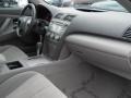 Super White - Camry LE Photo No. 24