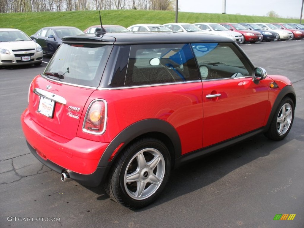 2007 Cooper Hardtop - Chili Red / Carbon Black/Black photo #10