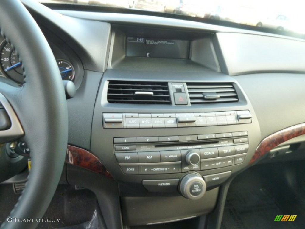 2012 Honda Accord Crosstour EX-L 4WD Controls Photo #58006502