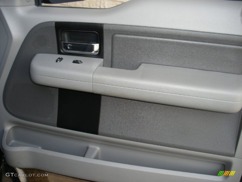 2005 F150 XLT SuperCab 4x4 - True Blue Metallic / Medium Flint Grey photo #26