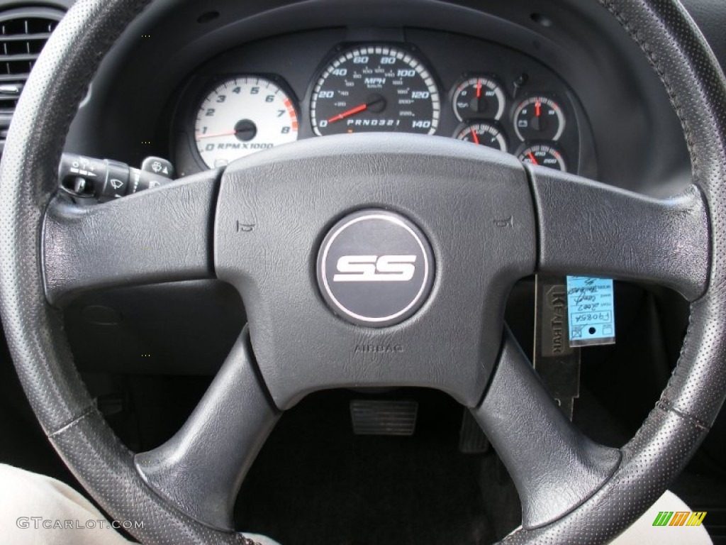 2007 Chevrolet TrailBlazer SS Ebony Steering Wheel Photo #58008176