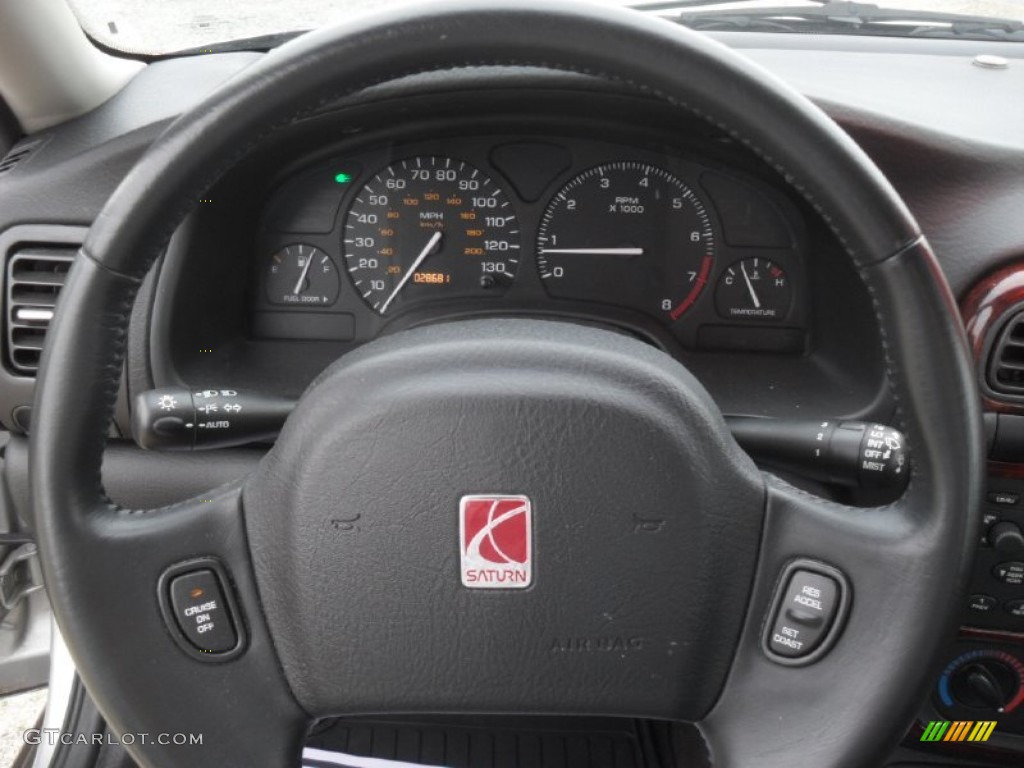 2002 Saturn L Series L300 Sedan Black Steering Wheel Photo #58009314