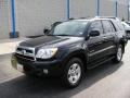 Black - 4Runner SR5 4x4 Photo No. 1