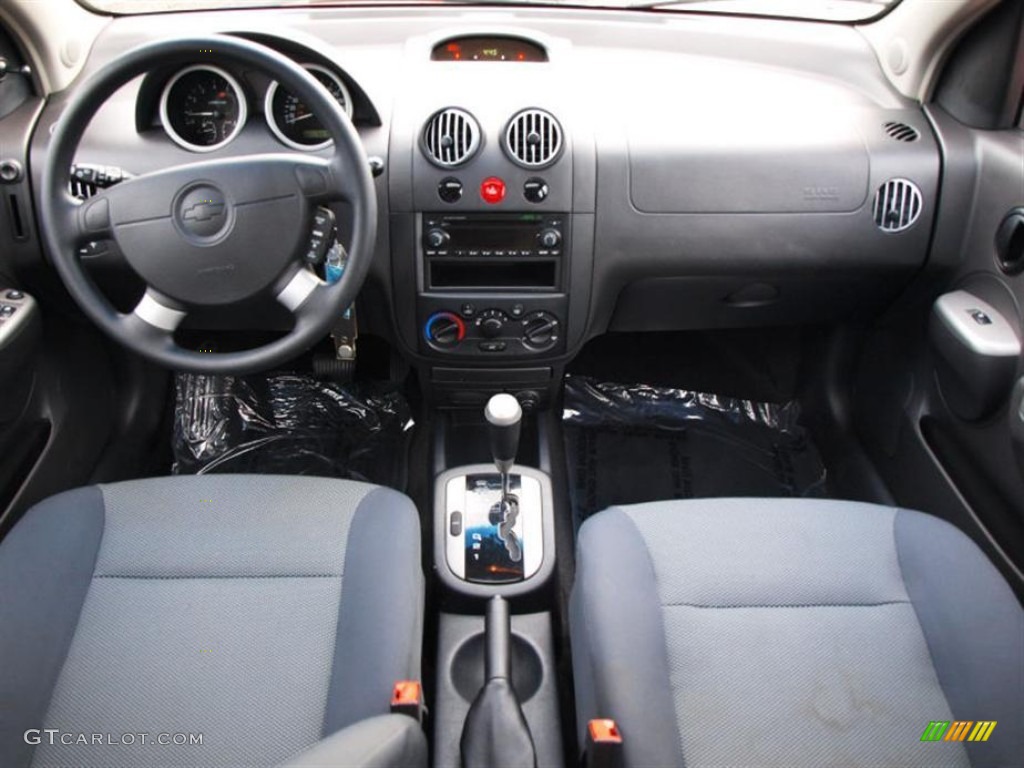 2006 Chevrolet Aveo LT Hatchback Charcoal Dashboard Photo #58011977