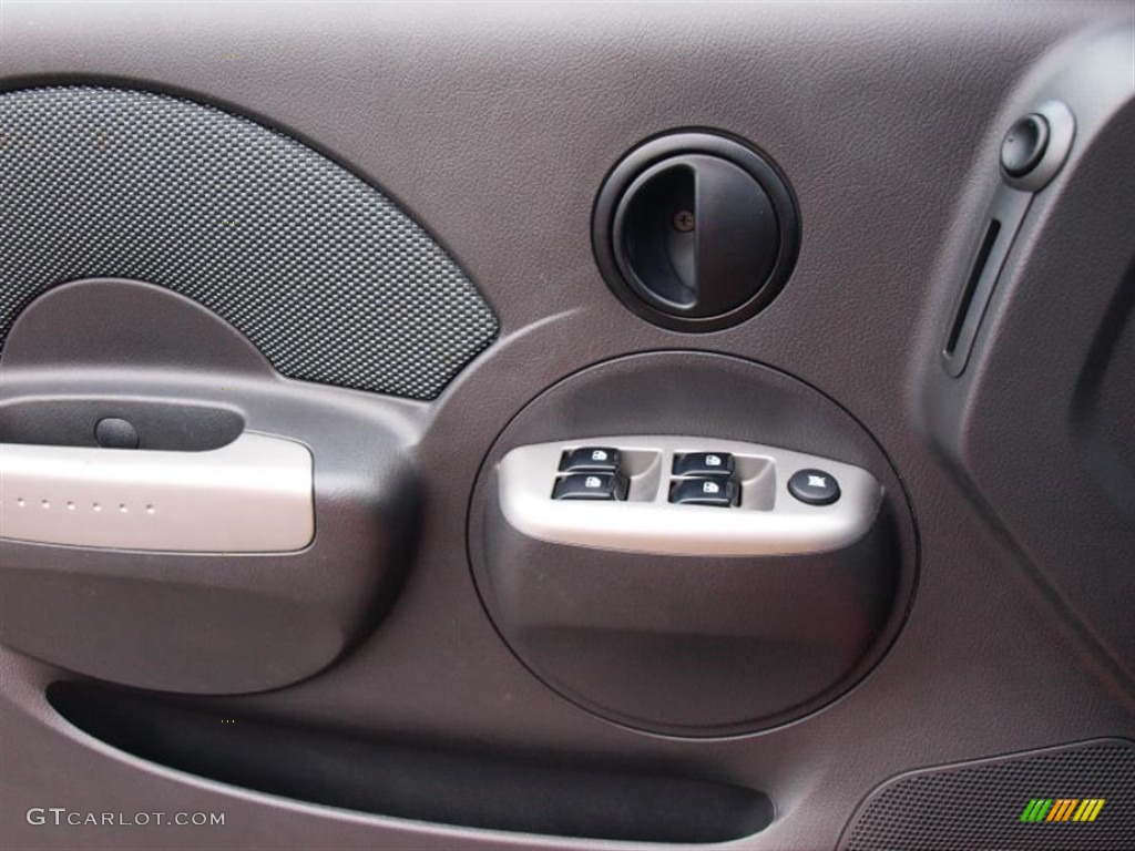 2006 Chevrolet Aveo LT Hatchback Controls Photo #58012025