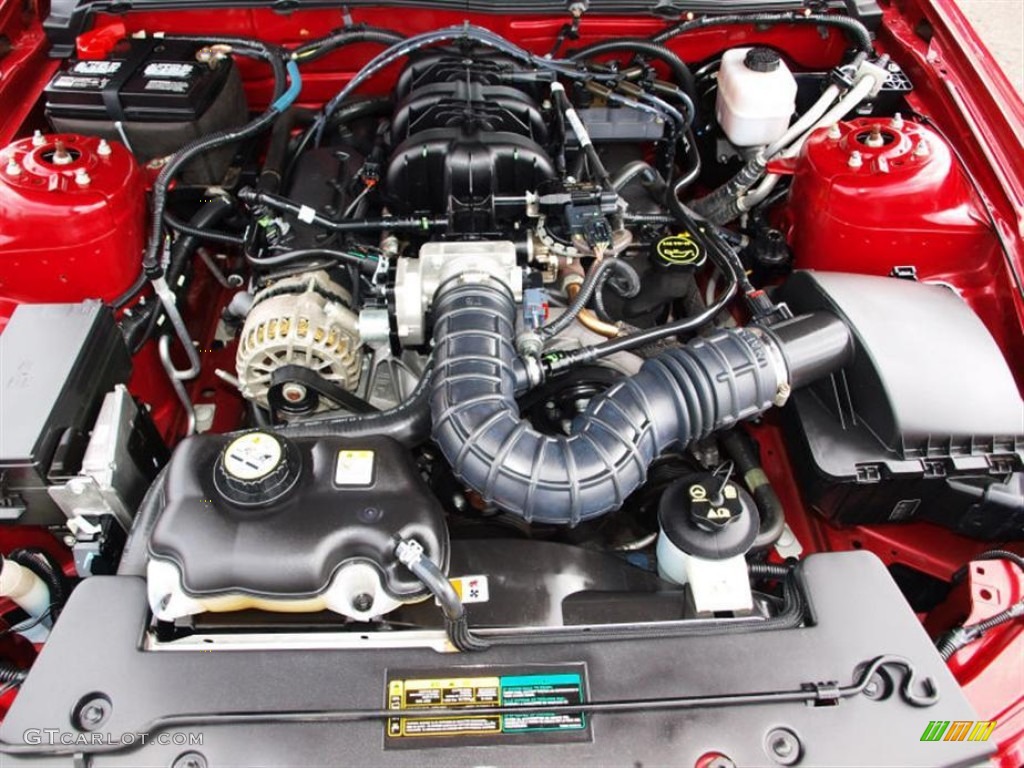 2007 Ford Mustang V6 Deluxe Coupe 4.0 Liter SOHC 12-Valve V6 Engine Photo #58015445