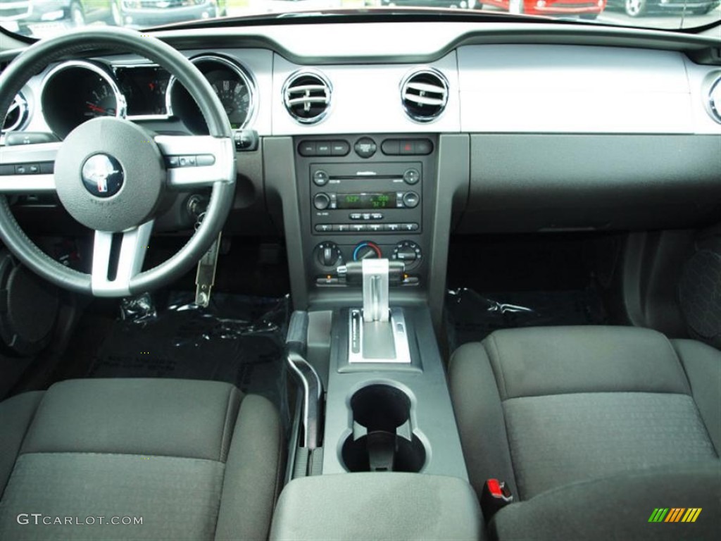 2007 Mustang V6 Deluxe Coupe - Redfire Metallic / Light Graphite photo #10