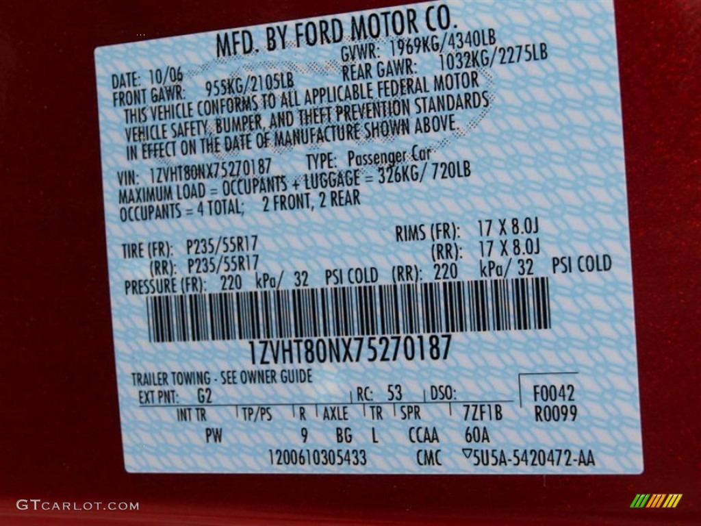2007 Mustang V6 Deluxe Coupe - Redfire Metallic / Light Graphite photo #17
