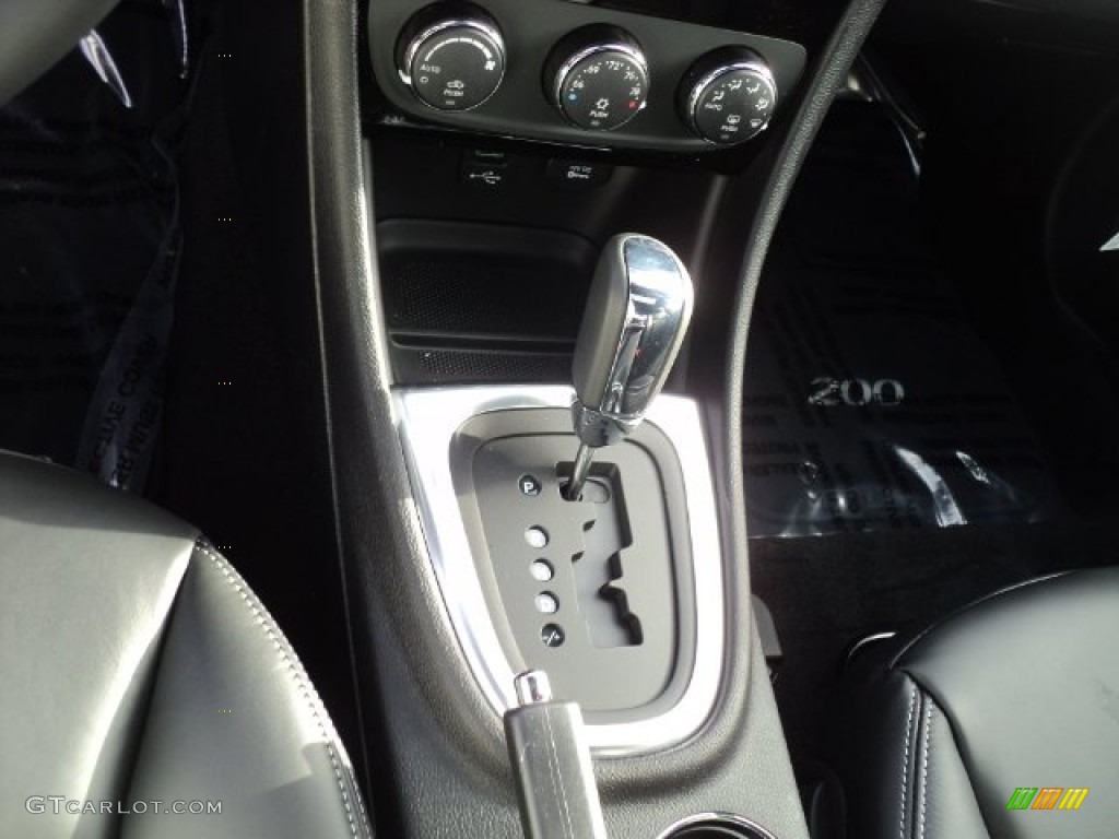 2012 Chrysler 200 Limited Sedan 6 Speed AutoStick Automatic Transmission Photo #58017599