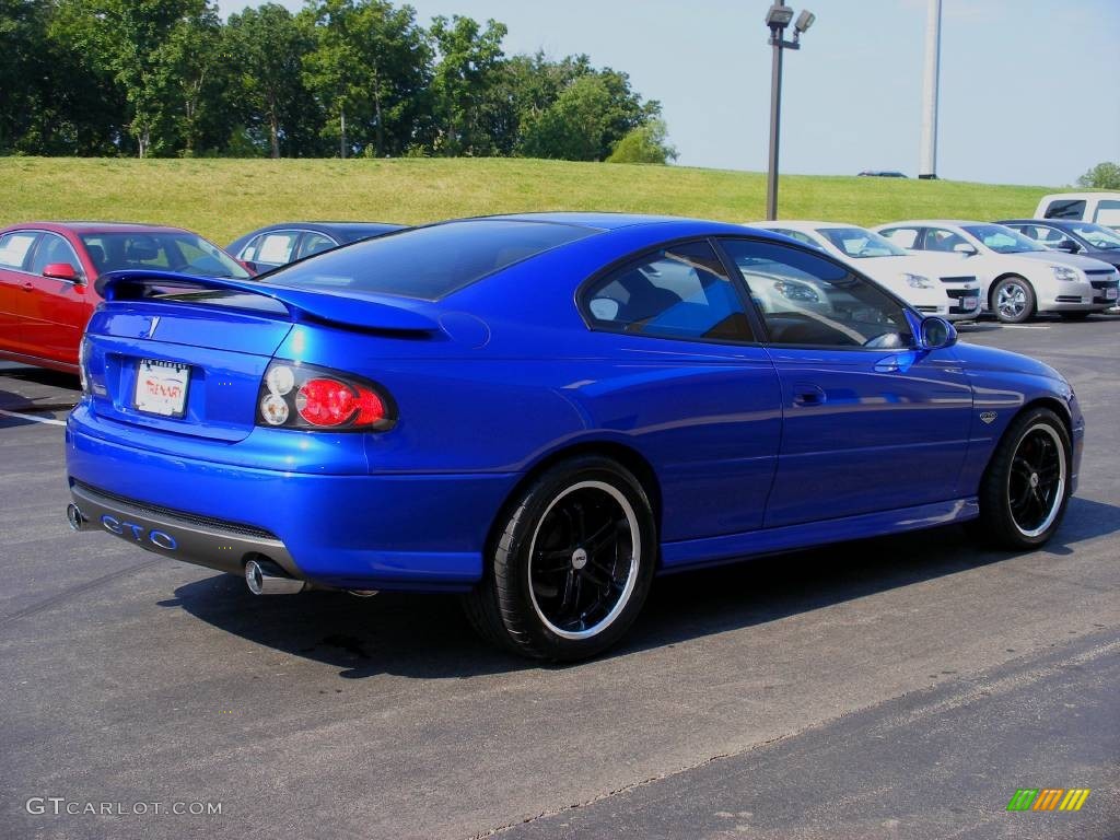 2006 GTO Coupe - Impulse Blue Metallic / Black photo #10