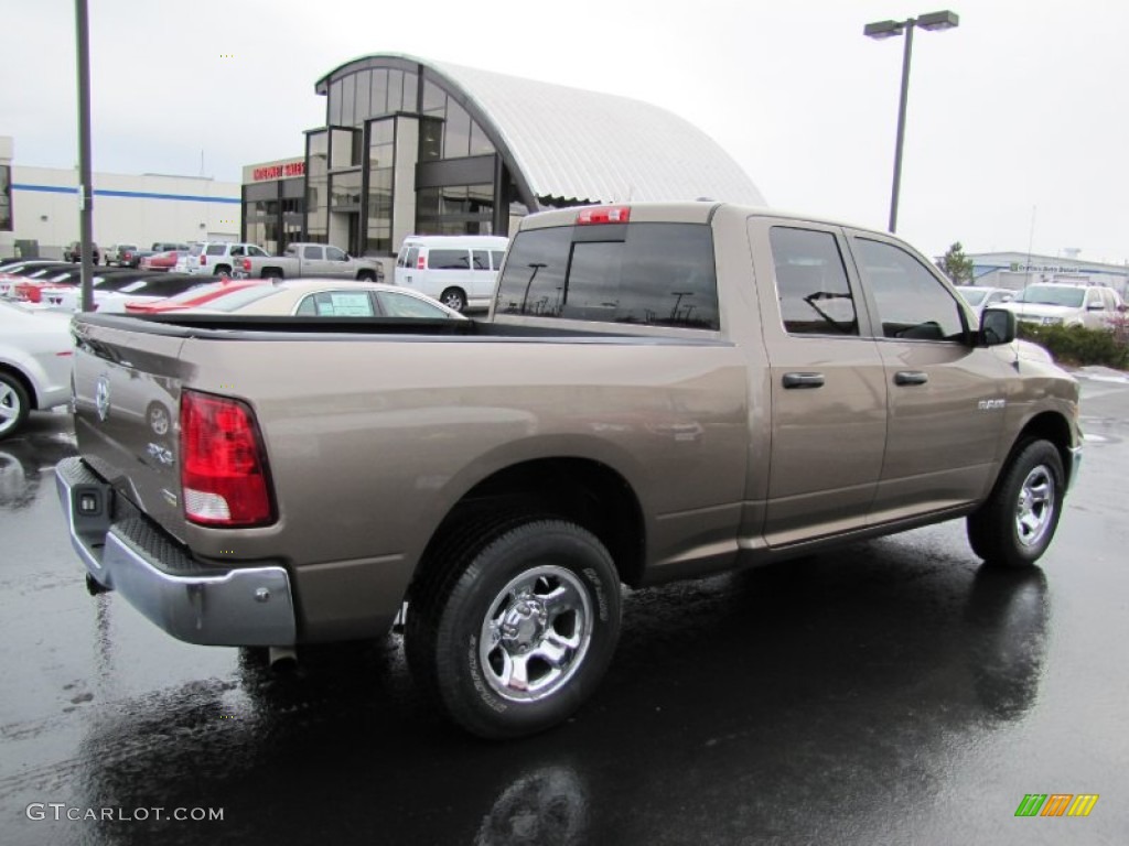 2009 Ram 1500 SLT Quad Cab 4x4 - Austin Tan Pearl / Light Pebble Beige/Bark Brown photo #7