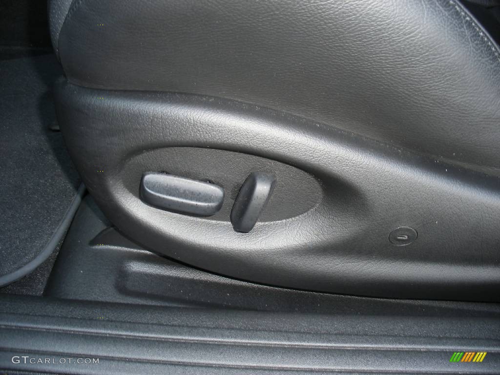2006 GTO Coupe - Impulse Blue Metallic / Black photo #26