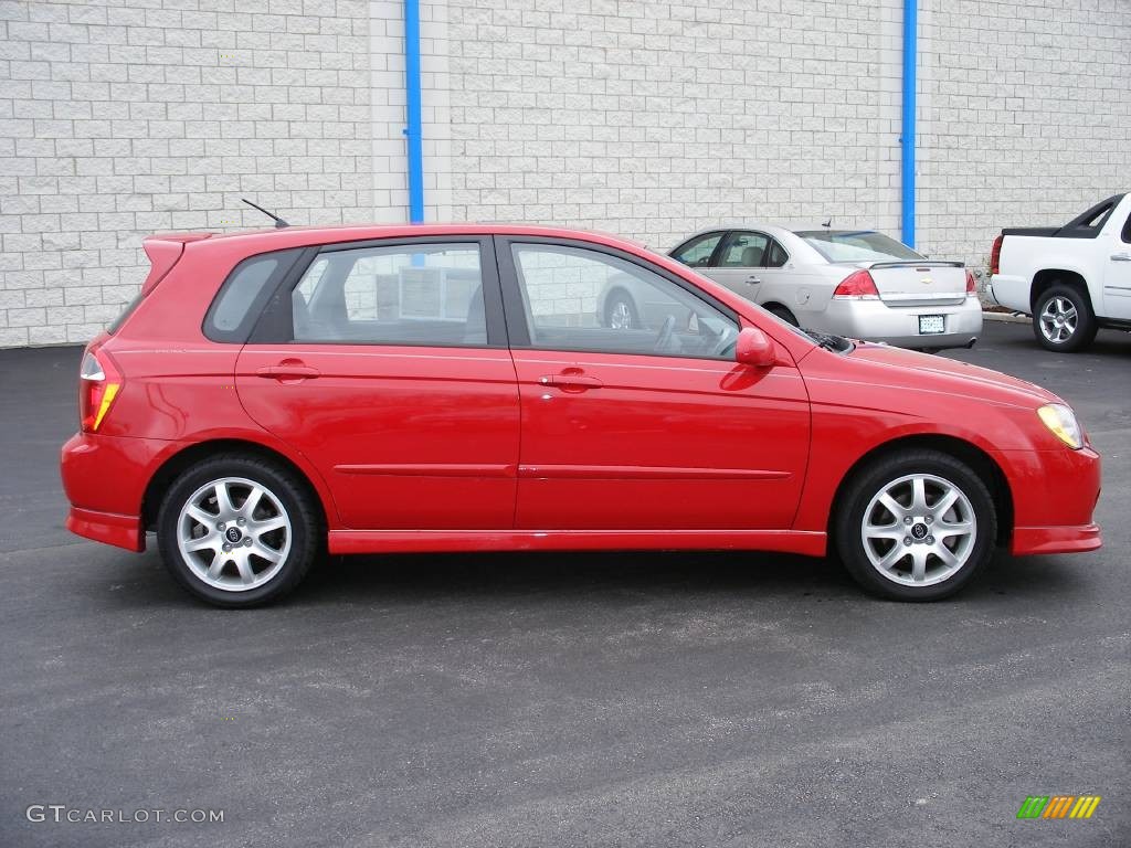 Radiant Red 2005 Kia Spectra 5 Wagon Exterior Photo #58020132
