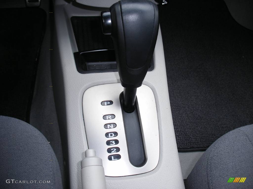 2005 Kia Spectra 5 Wagon Transmission Photos