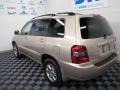 2005 Sonora Gold Pearl Toyota Highlander V6 4WD  photo #3