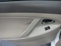 Super White - Camry LE Photo No. 17