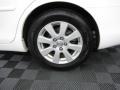 Super White - Camry XLE Photo No. 24