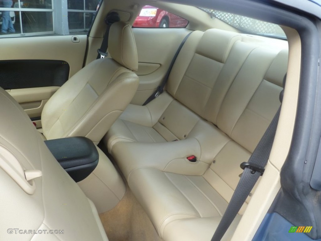 Medium Parchment Interior 2007 Ford Mustang V6 Premium Coupe Photo #58022558