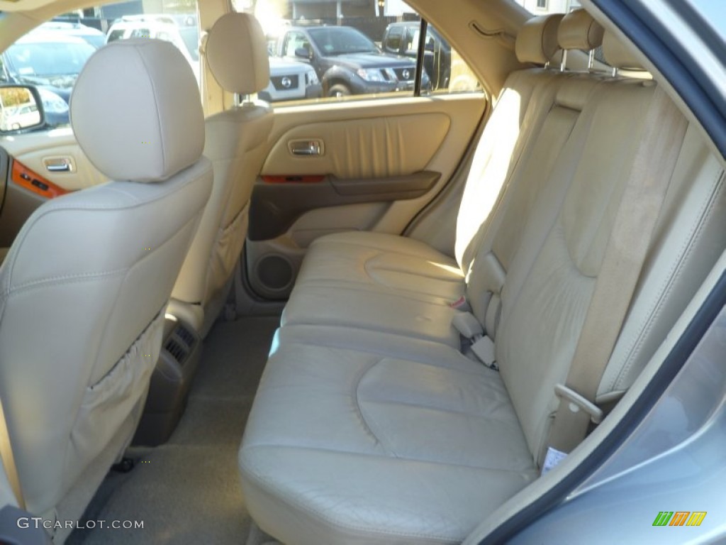 2003 RX 300 AWD - Millenium Silver Metallic / Ivory photo #23
