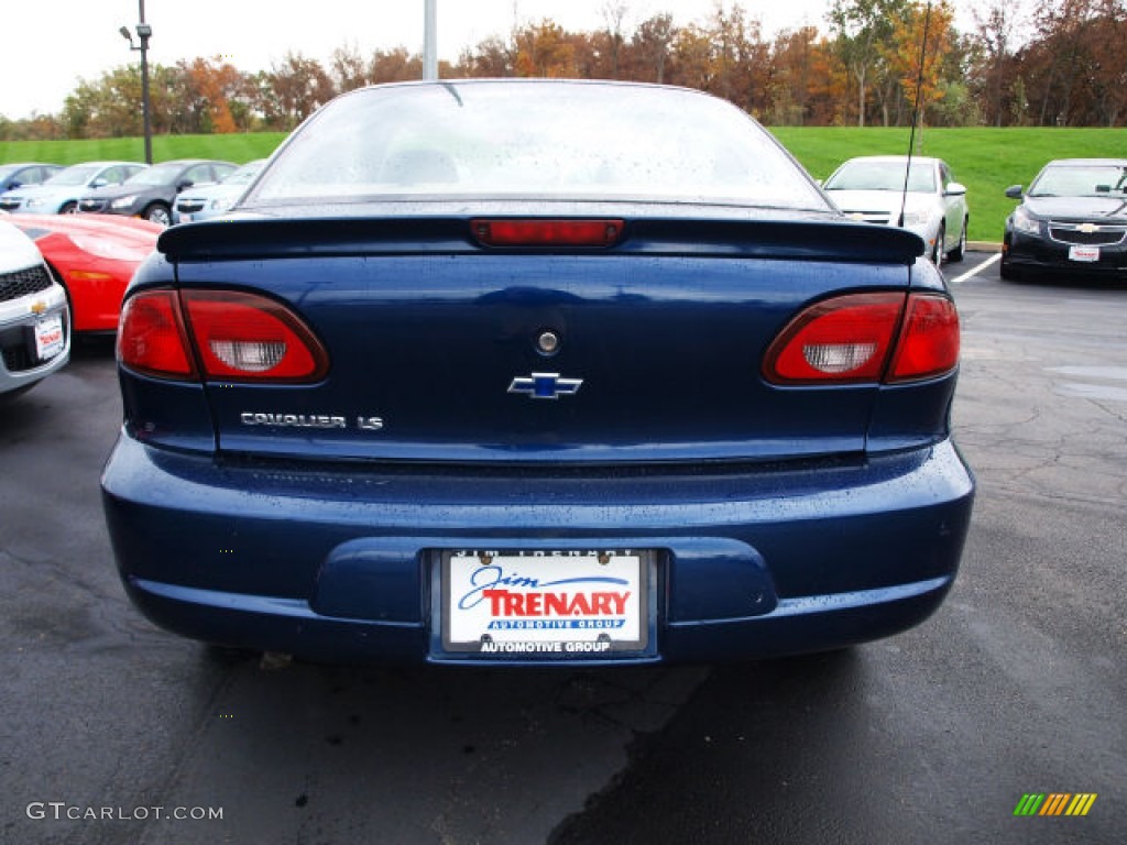 2002 Cavalier LS Coupe - Indigo Blue Metallic / Neutral photo #6