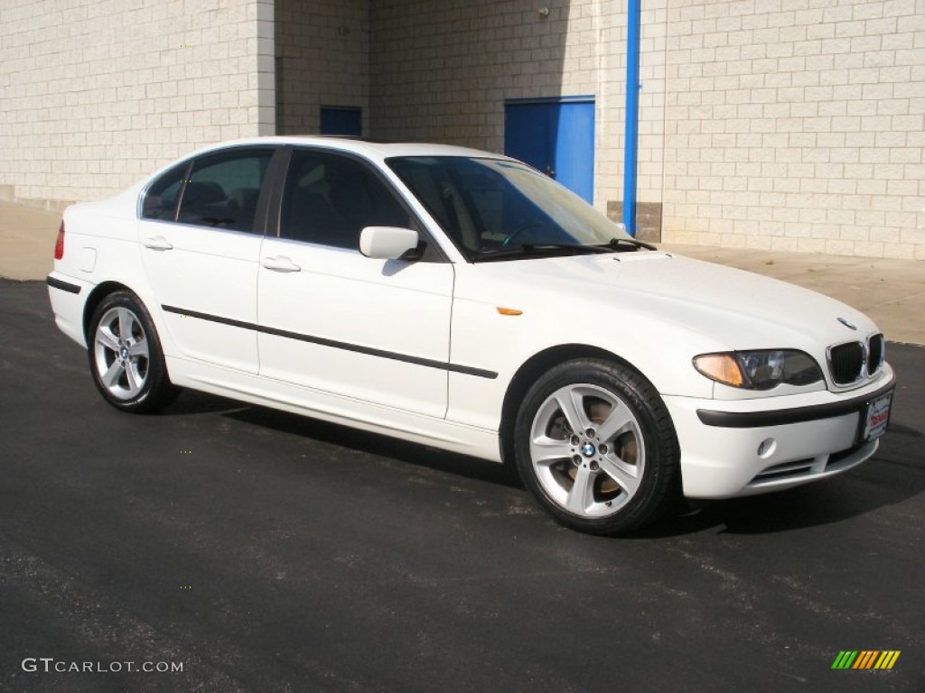 2004 3 Series 330xi Sedan - Alpine White / Sand photo #2