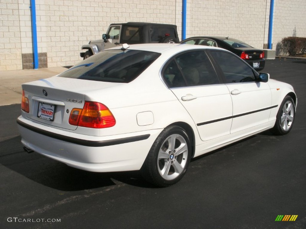 2004 3 Series 330xi Sedan - Alpine White / Sand photo #10