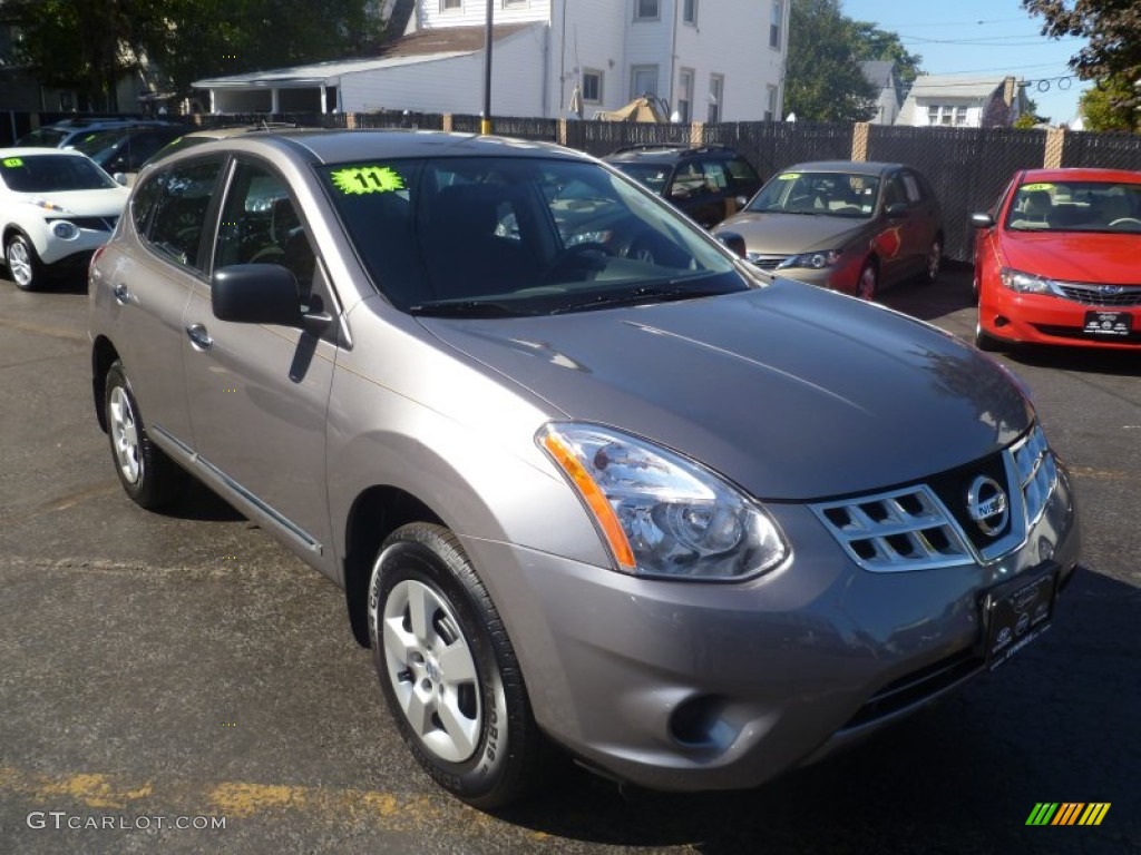 2011 Rogue S AWD - Gotham Gray Metallic / Black photo #2
