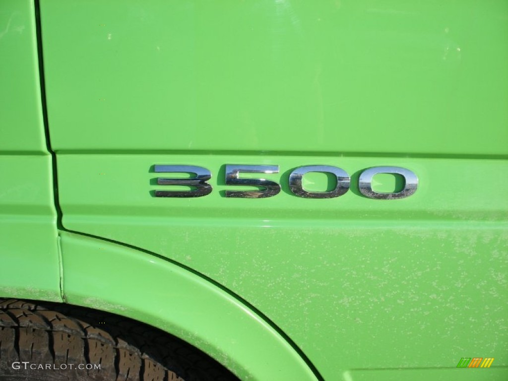 2006 Dodge Sprinter Van 3500 Chassis Marks and Logos Photos
