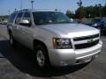 Sheer Silver Metallic - Suburban LT 4x4 Photo No. 4