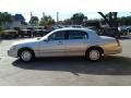 Silver Frost Metallic - Town Car Executive Photo No. 4