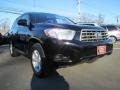 Black - Highlander 4WD Photo No. 3