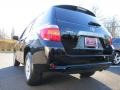 Black - Highlander 4WD Photo No. 7