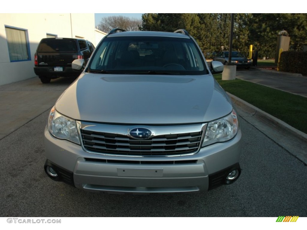 2009 Forester 2.5 X Limited - Spark Silver Metallic / Black photo #2