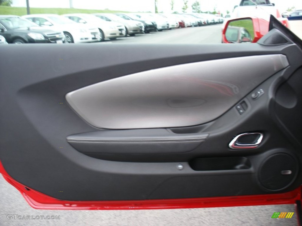 2010 Chevrolet Camaro SS/RS Coupe Black Door Panel Photo #58037496
