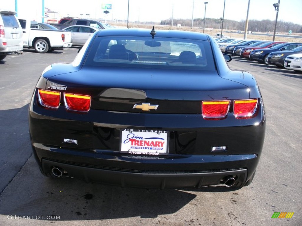 2010 Camaro LS Coupe - Black / Black photo #11