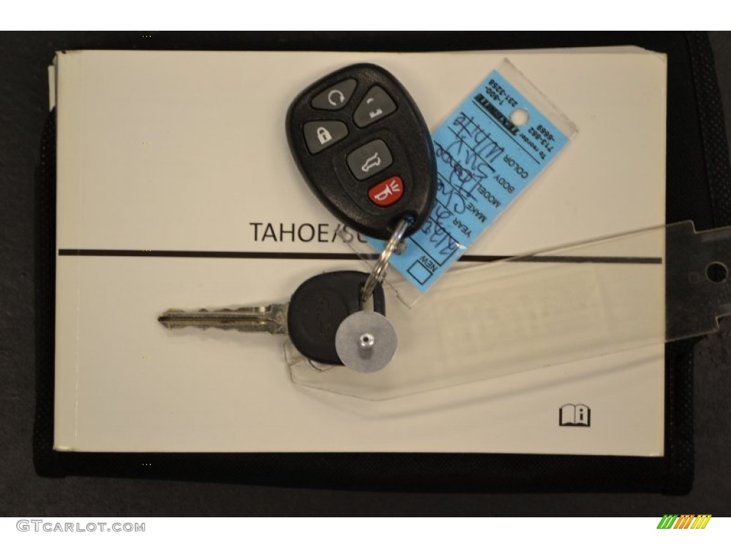 2007 Chevrolet Tahoe LT Books/Manuals Photo #58039416