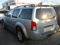 Silver Lightning Metallic - Pathfinder SE 4x4 Photo No. 12