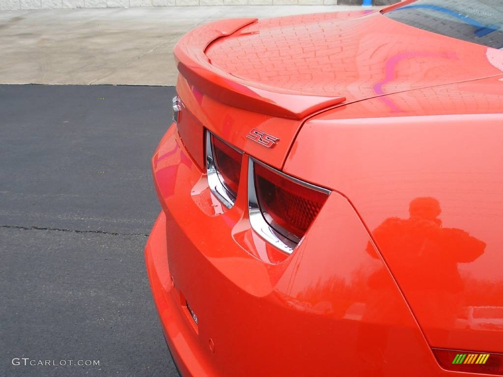 2010 Camaro SS/RS Coupe - Inferno Orange Metallic / Black photo #25