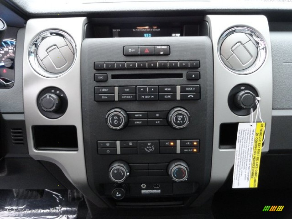 2012 Ford F150 XLT SuperCab 4x4 Controls Photo #58044080