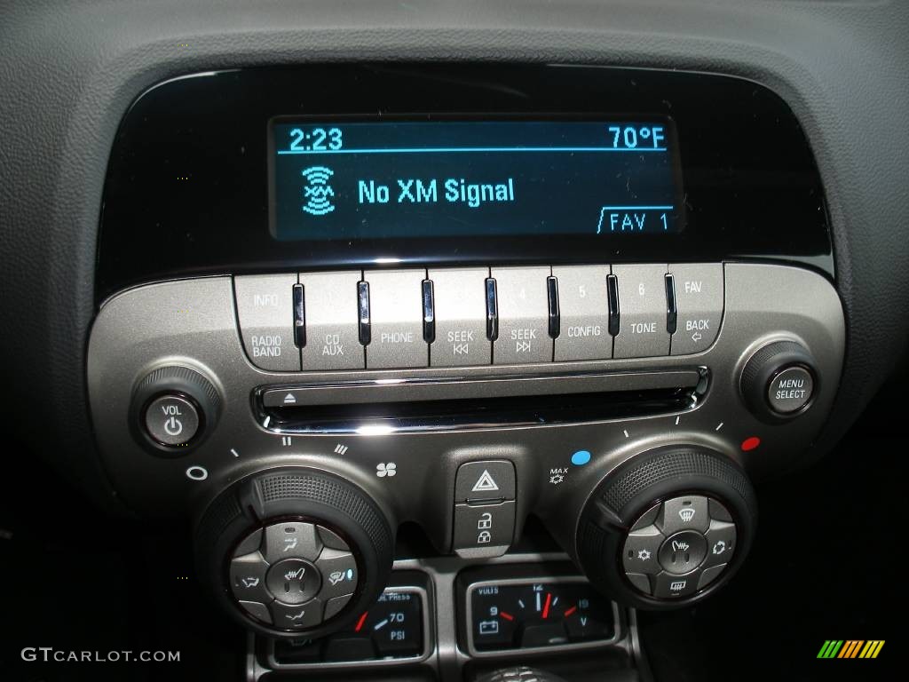 2010 Chevrolet Camaro SS/RS Coupe Controls Photo #58044530