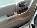 2002 Vibrant White Ford Windstar SEL  photo #9