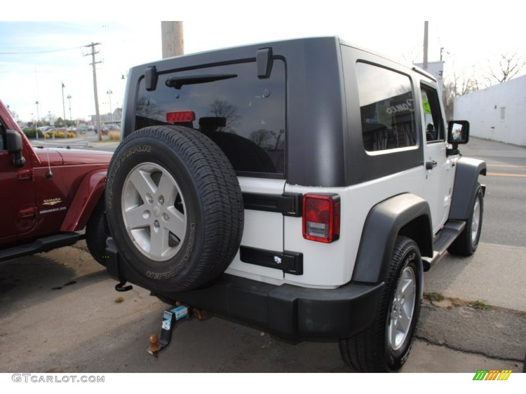 2009 Wrangler X 4x4 - Stone White / Dark Slate Gray/Medium Slate Gray photo #2