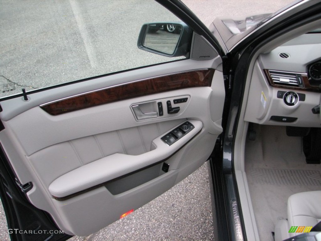2012 Mercedes-Benz E 350 4Matic Sedan Ash/Dark Grey Door Panel Photo #58049553