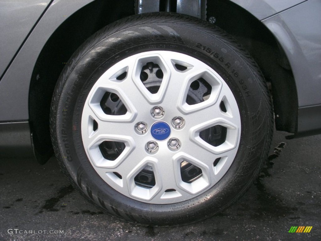 2012 Focus SE Sedan - Sterling Grey Metallic / Stone photo #34