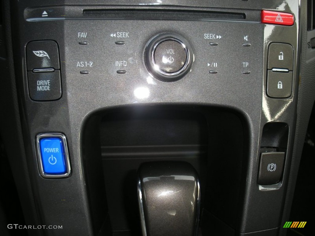 2012 Chevrolet Volt Hatchback Controls Photo #58052132