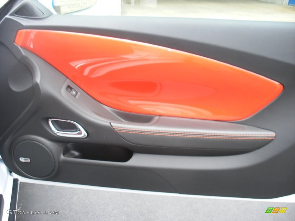 2011 Chevrolet Camaro SS/RS Convertible Inferno Orange/Black Door Panel Photo #58055626