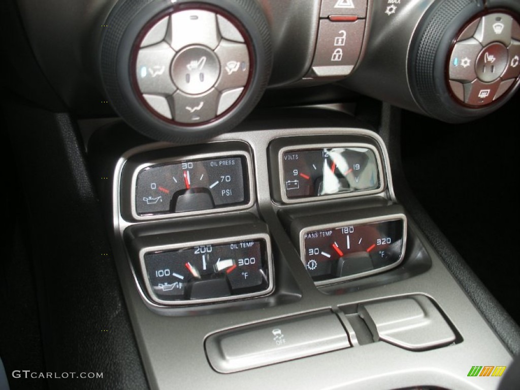 2011 Chevrolet Camaro SS/RS Convertible Controls Photo #58055653