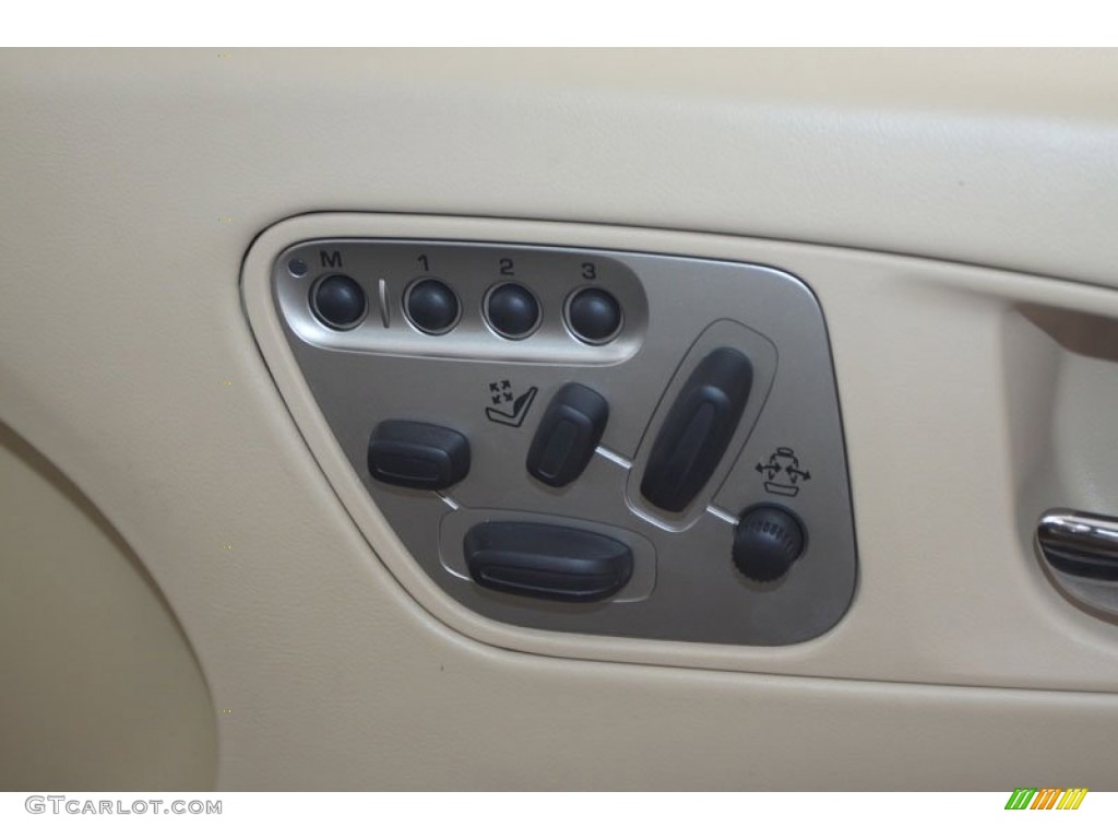 2009 Jaguar XK XK8 Coupe Controls Photo #58056685