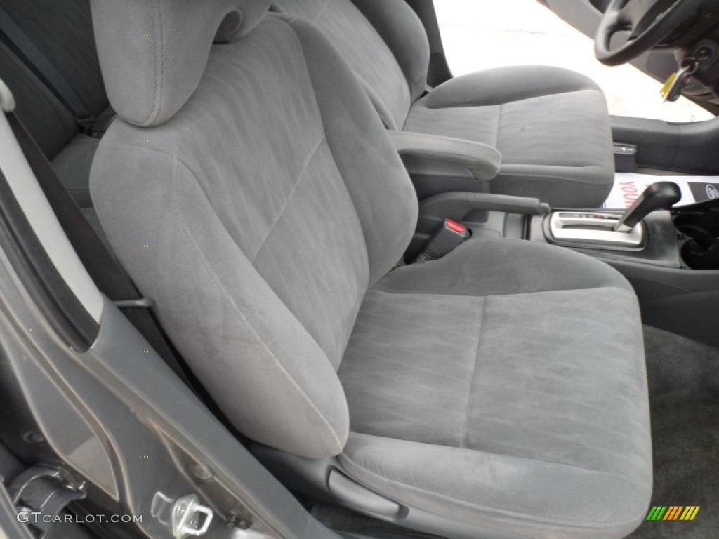 2004 Civic EX Sedan - Magnesium Metallic / Gray photo #21